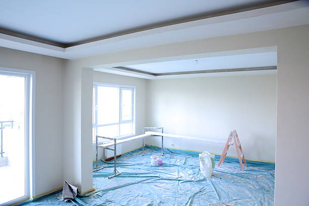 Best Wallpaper Removal and Painting  in Lattingtown, NY